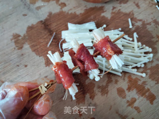 空气炸锅烤金针菇肉卷步骤7