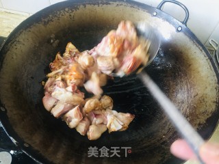 鸡肉炖土豆粉条步骤4