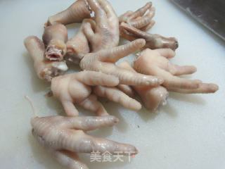 蛋饺大白菜鸡爪煲步骤3 蛋饺大白菜鸡爪煲步骤3