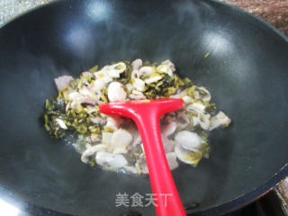 猪肉咸菜炒蘑菇步骤6 猪肉咸菜炒蘑菇步骤6