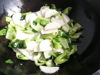 山药青菜炒黑木耳步骤5