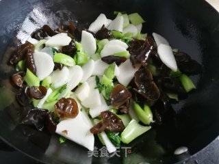 山药青菜炒黑木耳步骤6