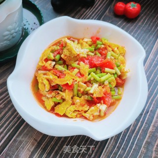 鸡蛋蒜薹炒西红柿步骤9