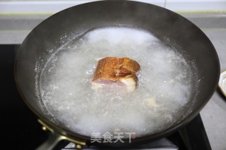 腊肉辣椒炒粉条步骤2
