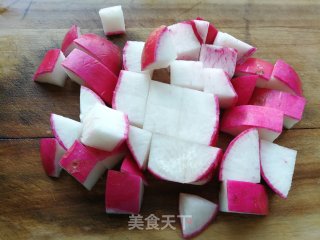 五花肉萝卜煲步骤3