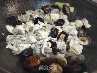 腐乳红烧香菇烧鸡步骤2 腐乳红烧香菇烧鸡步骤2
