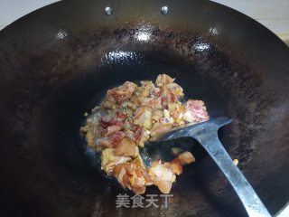 红辣椒炒鸡步骤1
