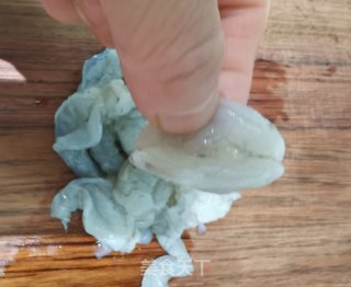 金银翡翠虾仁步骤2