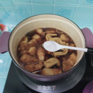 五花肉卤豆皮步骤12
