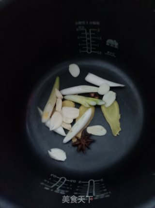 电饭煲腐乳排骨步骤4
