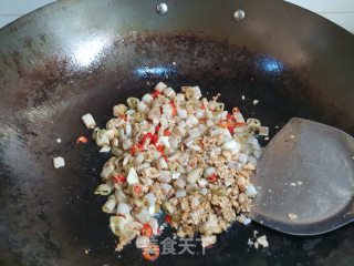 肉末白四季豆炒白辣椒步骤8