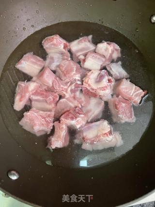 四季豆焖排骨步骤2