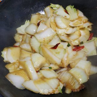 白菜炒蘑菇步骤8