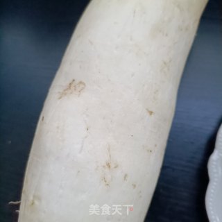 蒸白萝卜肉卷步骤1