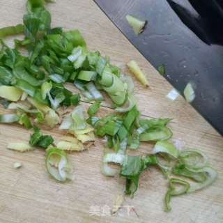 蒸白萝卜肉卷步骤4