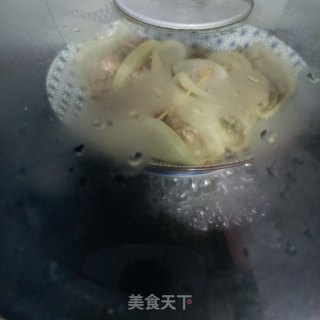 蒸白萝卜肉卷步骤12