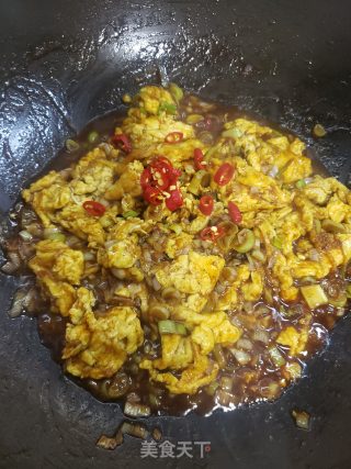 嫩滑鲜香酱油炒蛋步骤8