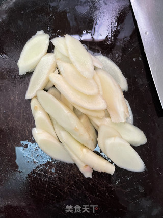 仔姜焖鸭步骤2