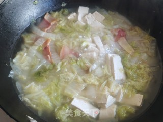 火腿炖白菜豆腐步骤9 火腿炖白菜豆腐步骤9
