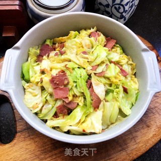 火腿炒手撕包菜步骤11