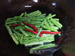 干煸四季豆烧肉步骤3