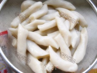 韩式辣炒年糕,自制年糕,冷吃热吃都好吃步骤7 韩式辣炒年糕,自制年糕,冷吃热吃都好吃步骤7