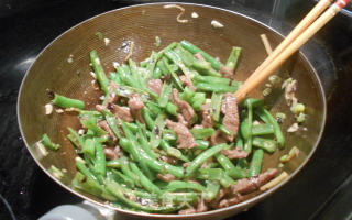 豉味牛肉四季豆步骤7