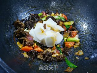 木耳鸡蛋炒年糕步骤5