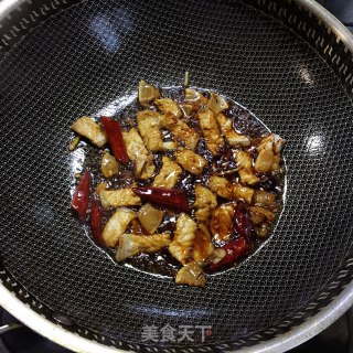 肉片炒菱角步骤3 肉片炒菱角步骤3