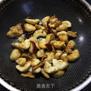 肉片炒菱角步骤4 肉片炒菱角步骤4