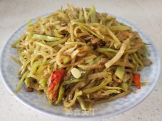 梅豆炒白萝卜丝步骤5
