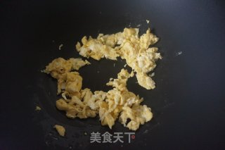 藤椒莴笋炒蛋步骤5