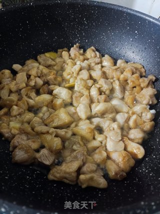 爆炒鸡腿肉步骤8