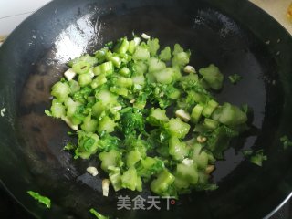 芥菜炒豆腐步骤3