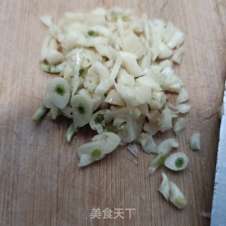 蒜香荷包蛋步骤1
