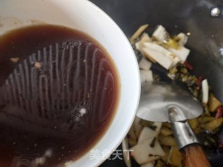 想偷懒，就一锅酸菜海鲜锅足也步骤8