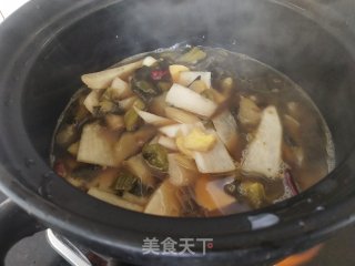 想偷懒，就一锅酸菜海鲜锅足也步骤9