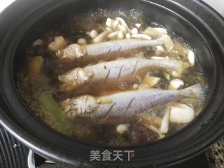 想偷懒，就一锅酸菜海鲜锅足也步骤11