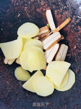 香干土豆炒肉片步骤13