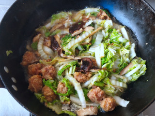 肉丸子炖白菜步骤9