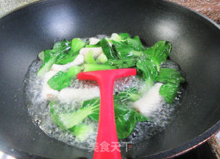 包心鱼卷青菜玉米面条步骤4