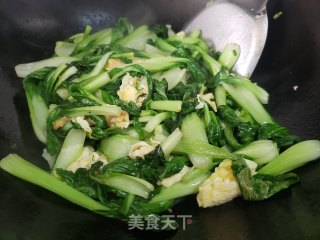 青菜炒鸡蛋步骤7