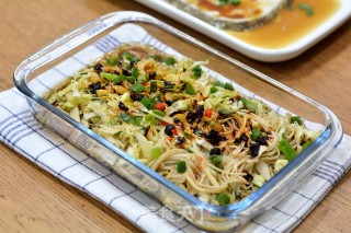 老干妈拌圆白菜金针菇步骤6