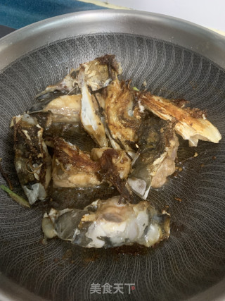 豆腐鱼头煲步骤4