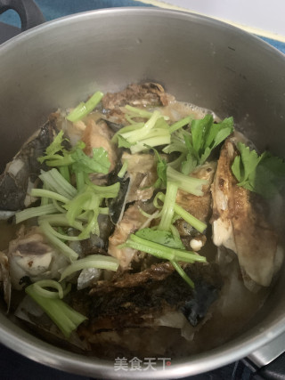 豆腐鱼头煲步骤13