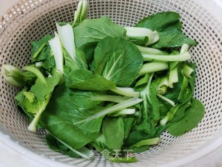 青菜草菇步骤2 青菜草菇步骤2