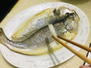 清蒸大黄鱼步骤5
