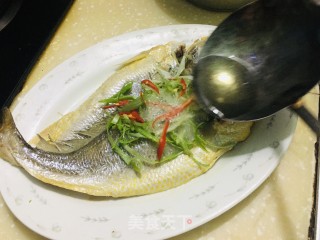 清蒸大黄鱼步骤8