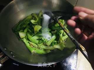 蒜香芥菜步骤3