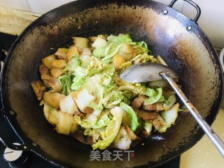 红烧肉白菜炖土豆步骤8